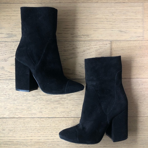 Kendall & Kylie Shoes - KENDALL & KYLIE Black Suede Block Heel Ankle Boot